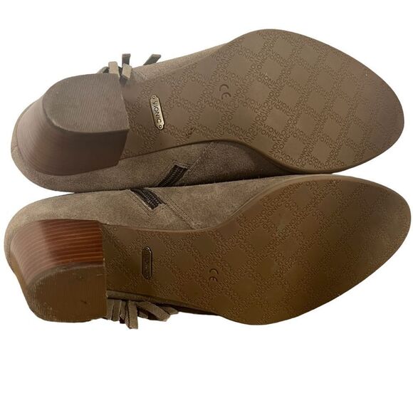 Vionic Faros Fringed Bootie Womens 9.5M Greige Suede Studded Boots - Picture 10 of 11